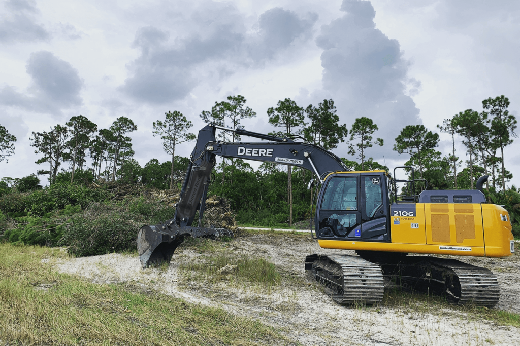 Land-Clearing-Services Pro-Tree-Trimming-Removal-Team-of-Jupiter Tequesta